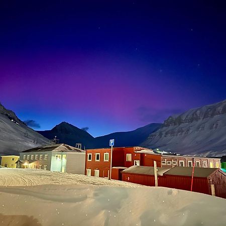 Haugen Pensjonat Svalbard Longyearbyen Eksteriør billede
