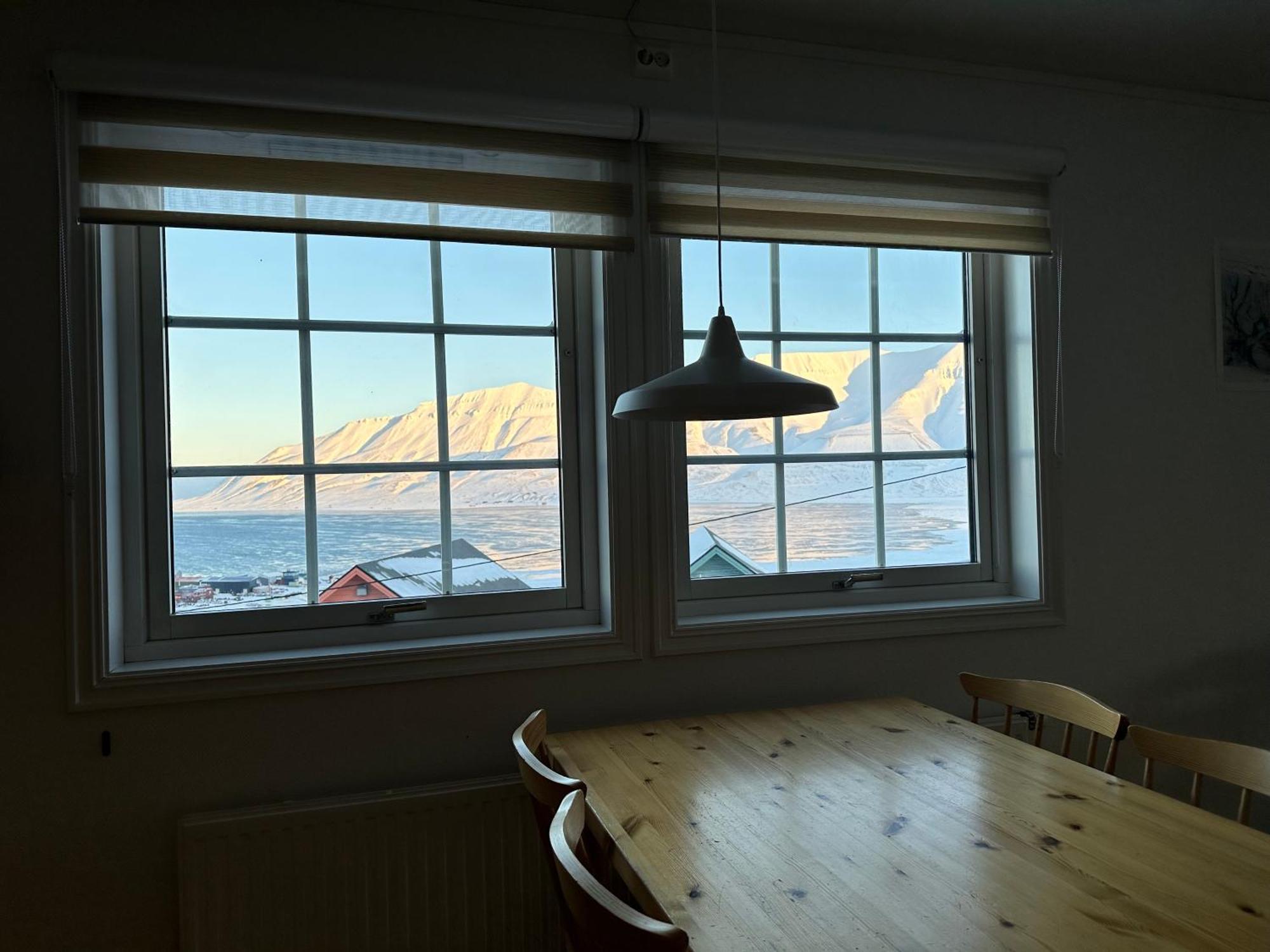 Haugen Pensjonat Svalbard Longyearbyen Værelse billede
